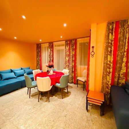 Party House Hotel Cielavas Exterior photo